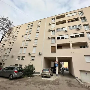 Donatus - Modern Near The Bridge/centre Apartment Zadar